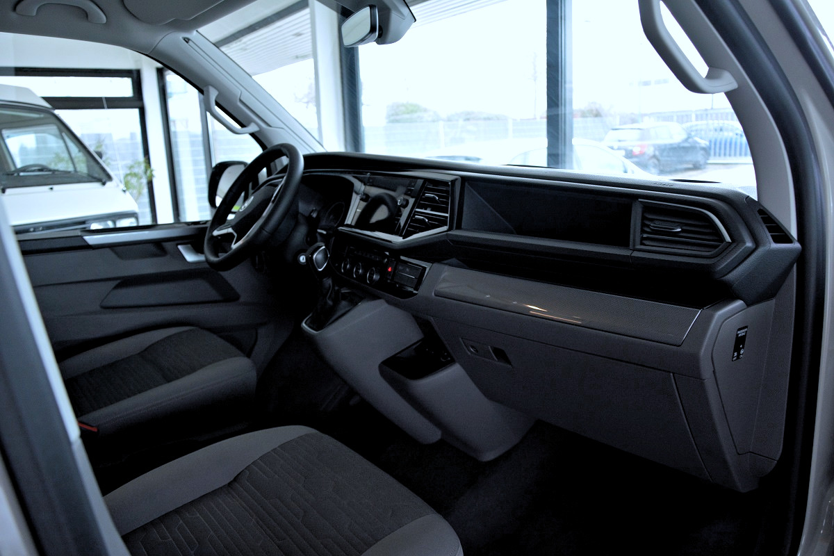 VW T6 California Ocean Cockpit 2